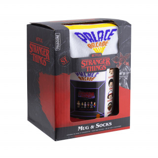 Paladone Stranger Things hrnček a ponožky set (PP9884ST) Merch