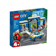 LEGO City Naháňačka na policajnej stanici (60370) 