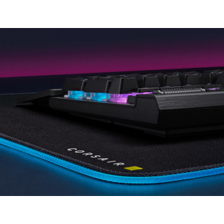 Corsair K70 PRO klávesnica USB QWERTY US International Čierna PC