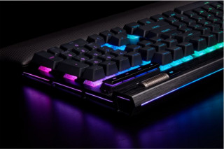 Corsair K100 RGB klávesnica USB QWERTZ Holandský Čierna PC