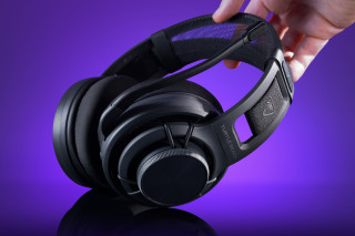 Turtle Beach Atlas Air Slúchadlá s mikrofónom Káblový a bezdrôtový Pres hlavu Hranie Bluetooth Čierna PC