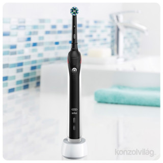 Oral-B PRO 2 2500 black Cross Action electric toothbrush with head Home