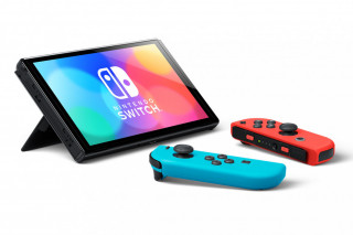 Nintendo Switch OLED konzola + Mario Kart 8 Deluxe + 3 mesiace Nintendo Switch Online Switch